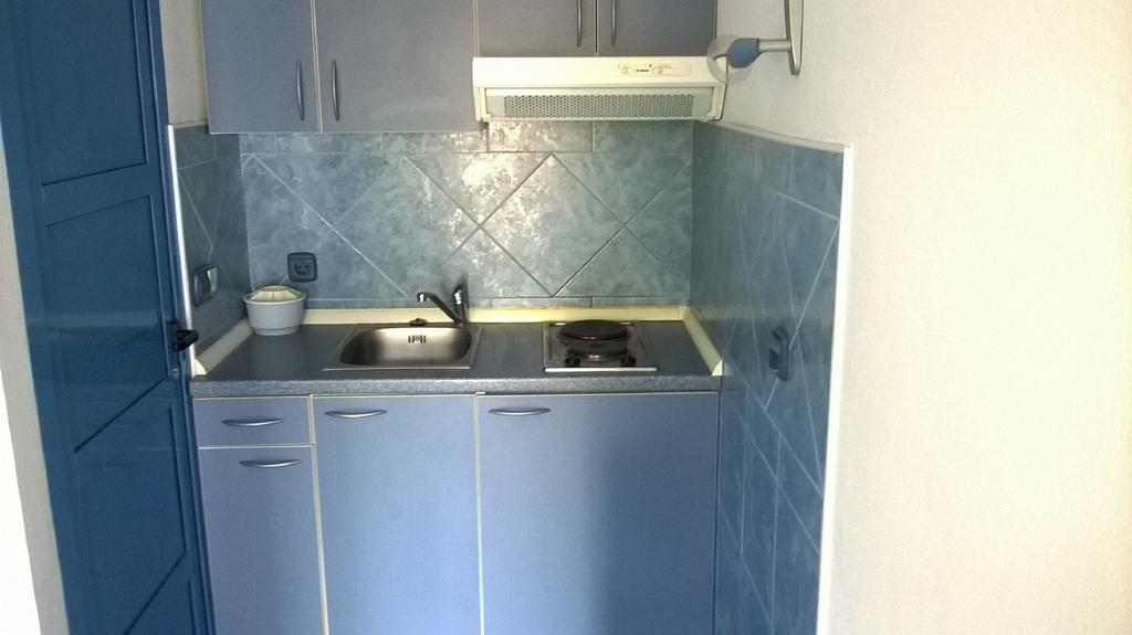 Apartments Dijan Sukošan Habitación foto